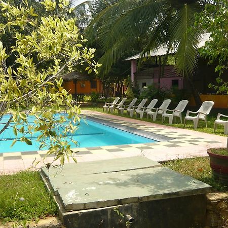 Sunrise Holiday Resort Habarana Extérieur photo