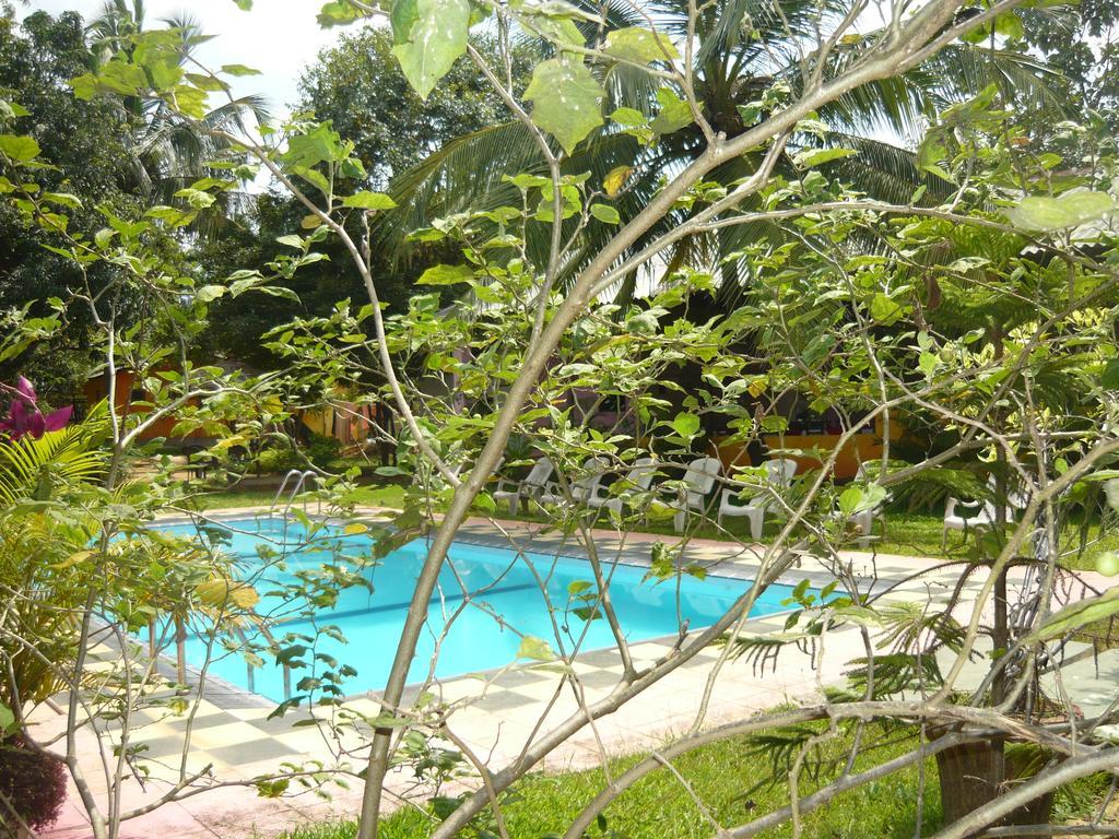 Sunrise Holiday Resort Habarana Extérieur photo