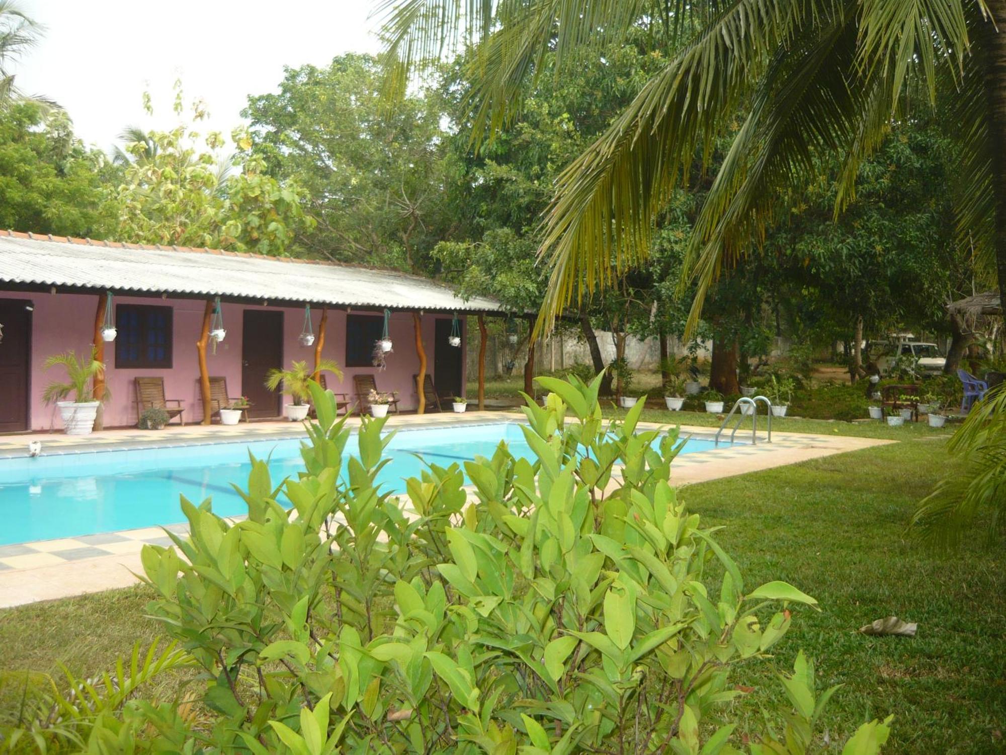Sunrise Holiday Resort Habarana Extérieur photo